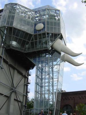 Der gläserne Elefant im Maximilianpark